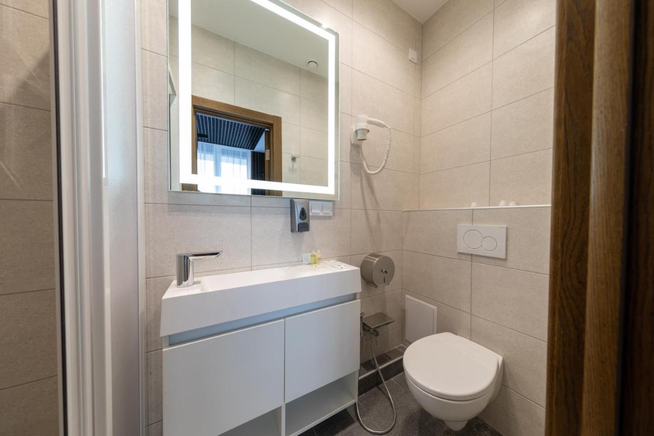 Misto Capsule Hotel Κίεβο Εξωτερικό φωτογραφία